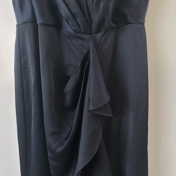 BloomChic Blue Asymmetrical Ruffled Cocktail Gown - Picture 4 of 11